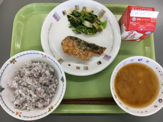 今日の給食 港区立青南小学校